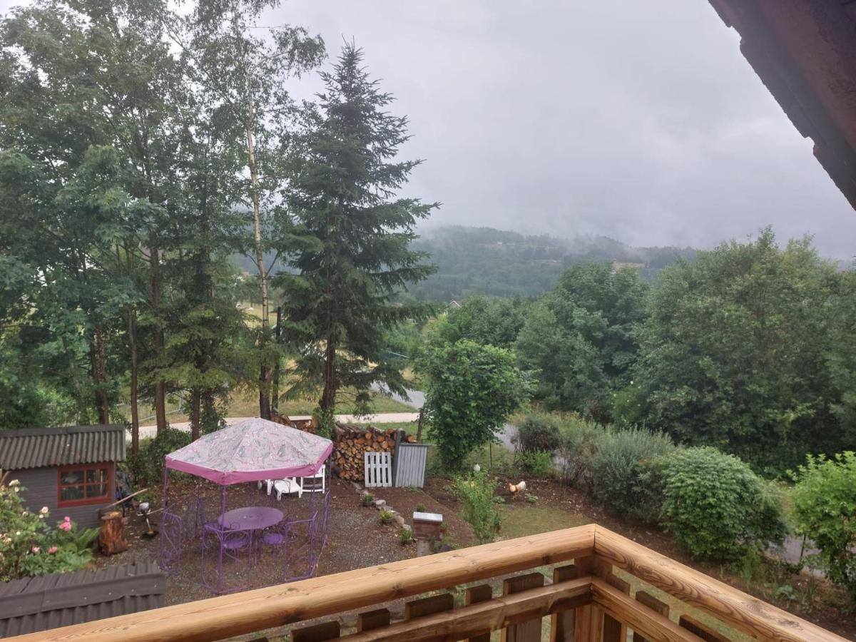 Au Bonheur Fait Maison Bed & Breakfast Saint Maurice sur Moselle Bagian luar foto