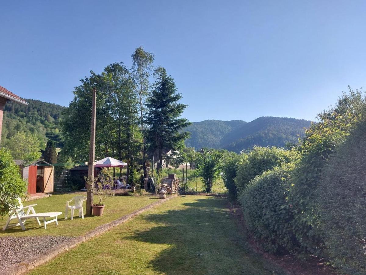 Au Bonheur Fait Maison Bed & Breakfast Saint Maurice sur Moselle Bagian luar foto